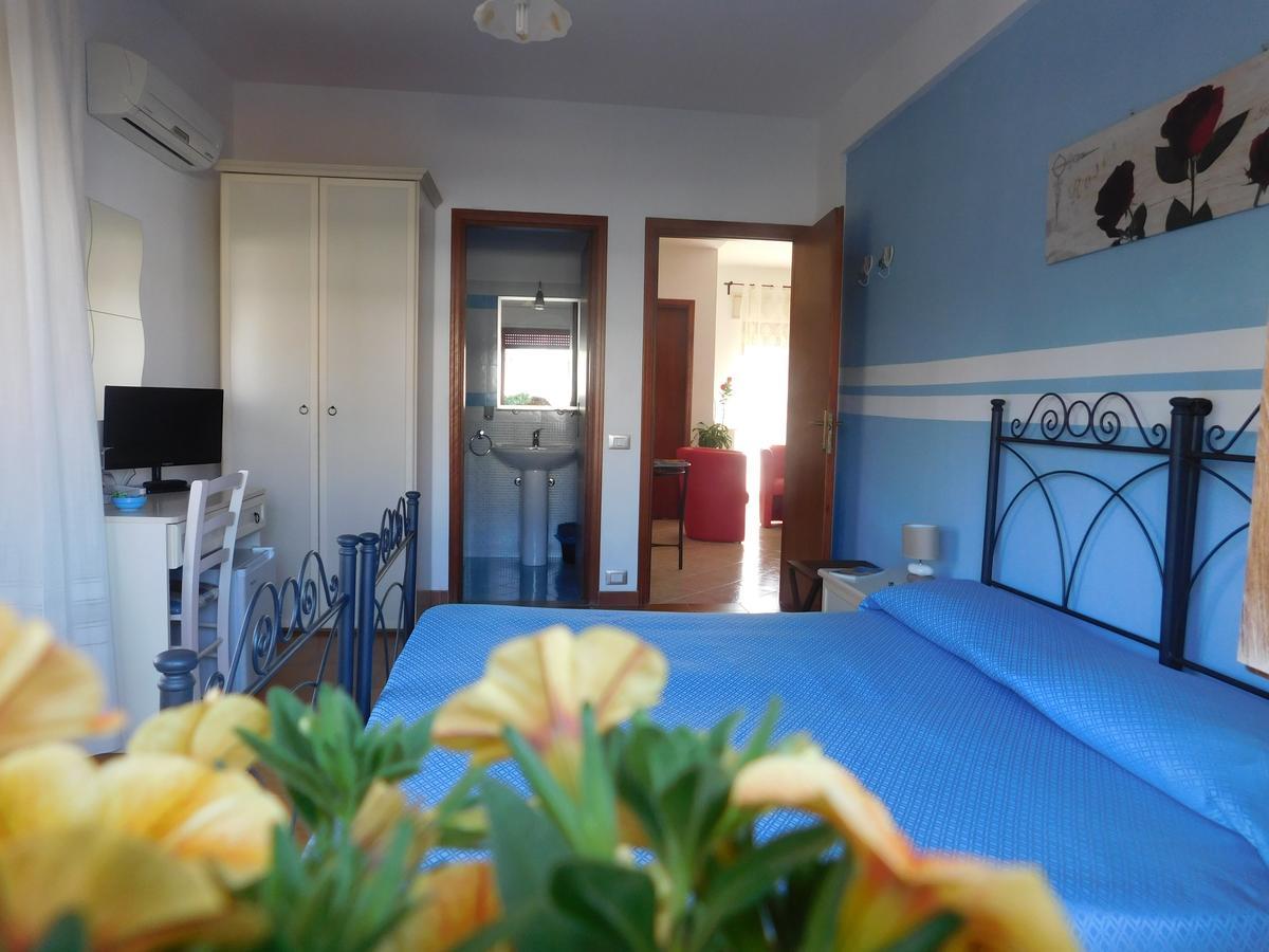 Stella Marina Sea & Sun Bed & Breakfast Чефалу Екстериор снимка